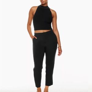 Aritzia / Babaton cropped Conan pant.